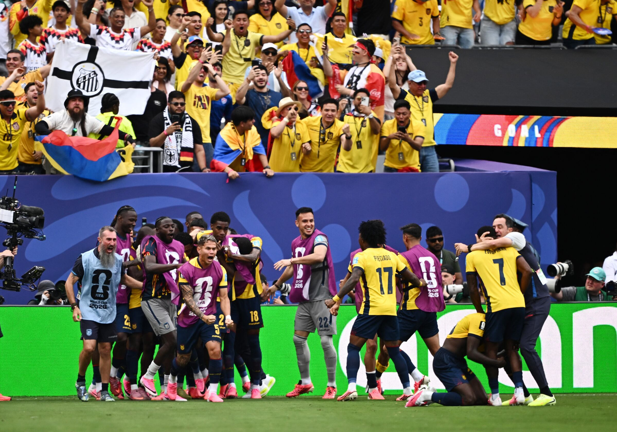 Ecuador quật ngã Đức, giành vé vớt vào vòng knock-out World Cup 2026 - hình ảnh - betokfun.com
