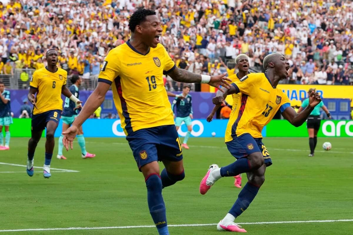 OKFUN Baccarat và niềm vui World Cup: Ecuador ngược dòng thắng Đức, Bờ Biển Ngà lần đầu vào vòng 1/16 - hình ảnh - betokfun.com