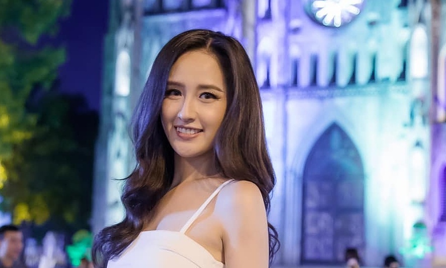 Thưởng tân thủ OKFUN: Cập nhật phong cách dạo phố quyến rũ của Mai Phương Thúy - hình ảnh - betokfun.com
