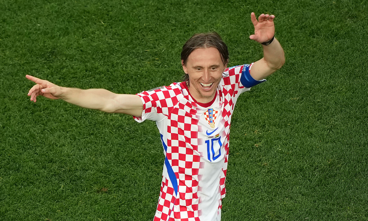 Modric lập kỷ lục kiến tạo giúp Croatia đi tiếp ở World Cup - hình ảnh - betokfun.com