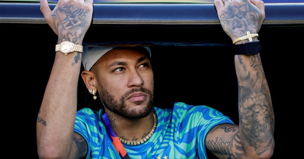 Tổng thống Brazil châm biếm Neymar: Dự World Cup chỉ để… làm việc từ xa? - hình ảnh - betokfun.com Tổng thống Brazil châm biếm Neymar: Dự World Cup chỉ để… làm việc từ xa? - hình ảnh - betokfun.com