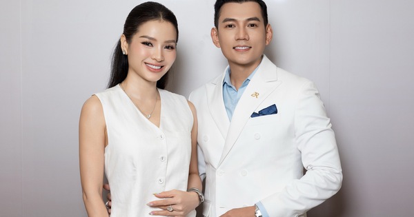 Phương Trinh Jolie rạng rỡ chúc mừng Lý Bình lấn sân kinh doanh, OKFUN đồng hành cùng người hâm mộ - hình ảnh - betokfun.com Phương Trinh Jolie rạng rỡ chúc mừng Lý Bình lấn sân kinh doanh, OKFUN đồng hành cùng người hâm mộ - hình ảnh - betokfun.com