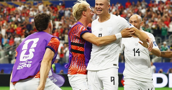 Haaland khiến cha bật khóc vì hạnh phúc, vượt mặt Ronaldo ở thống kê gây bất ngờ tại World Cup - hình ảnh - betokfun.com Haaland khiến cha bật khóc vì hạnh phúc, vượt mặt Ronaldo ở thống kê gây bất ngờ tại World Cup - hình ảnh - betokfun.com